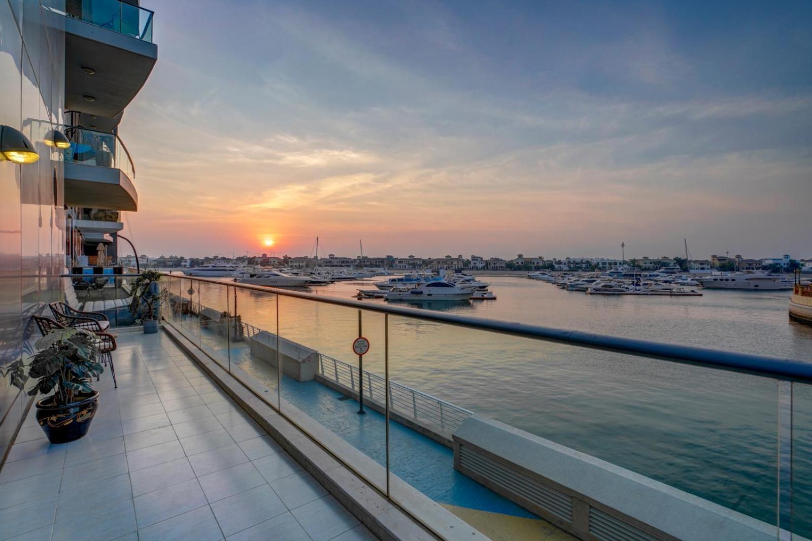 Oceana Atlantic Seaside Apt ドバイ エクステリア 写真